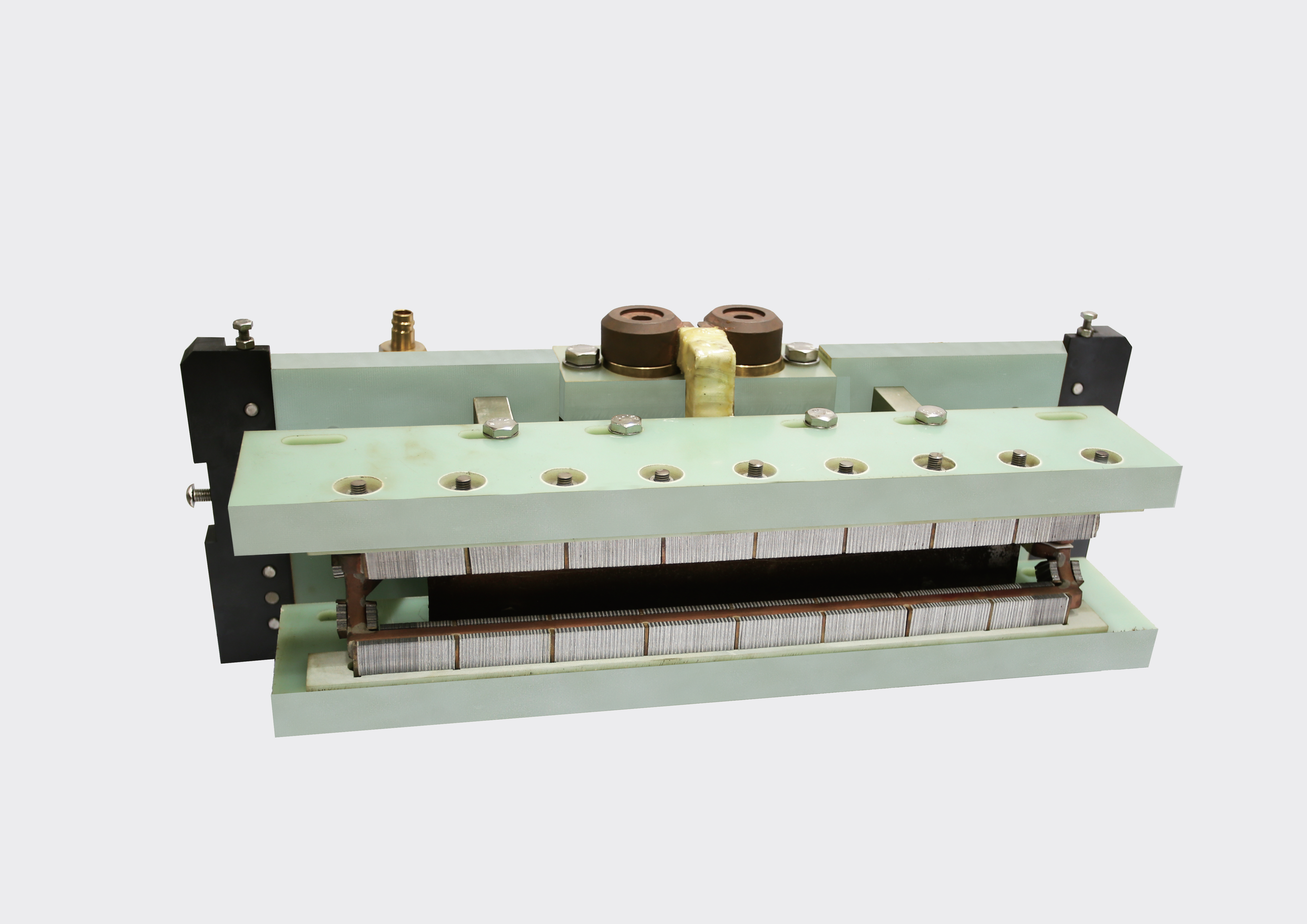 實軸整體(tǐ)中頻(pín)淬火(huǒ)感應器(qì)